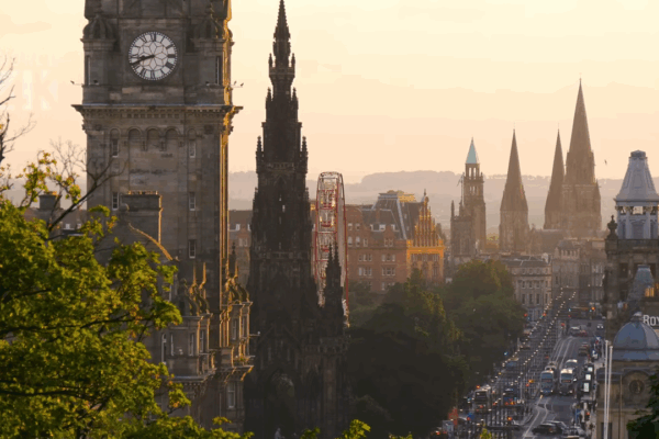Vodič za putovanje u Edinburg