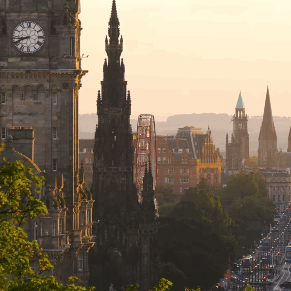 Vodič za putovanje u Edinburg