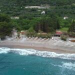Najlepše plaže na Luštici: gde se kupati i kako stići do njih