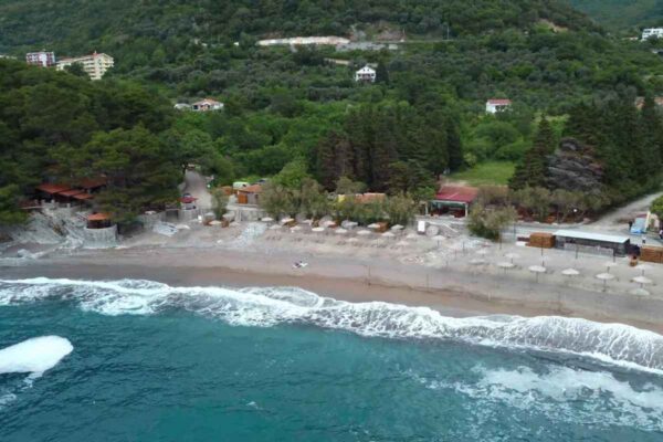 Luštica plaža iz drona